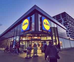 Die kuscheligen Hausschuhe von Lidl halten deine Füße warm