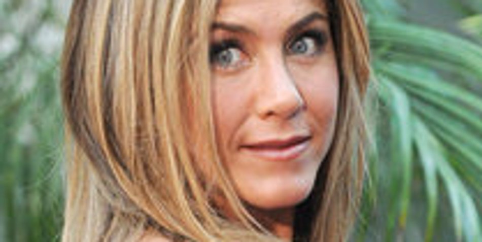 Jennifer Aniston distanziert sich von Chelsea Handler Jennifer Aniston distanziert sich von Chelsea Handler