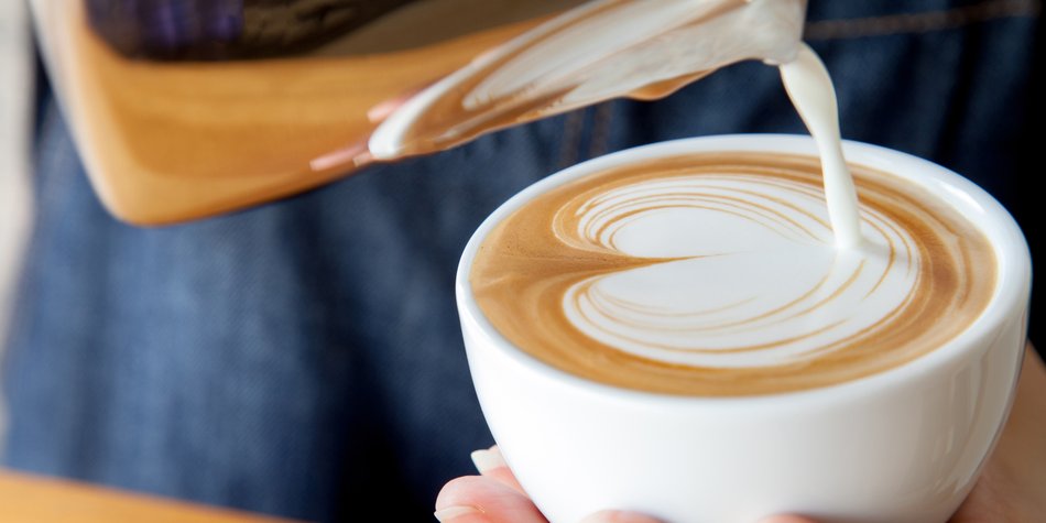 Zu heißer Kaffee erhöht das Krebsrisiko Zu heißer Kaffee erhöht das Krebsrisiko