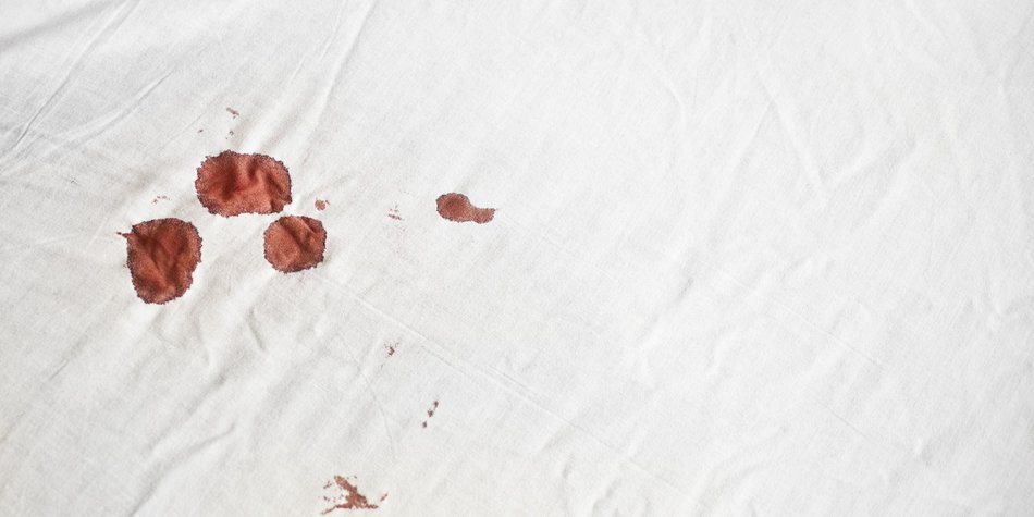 Free Bleeding: Kein Ekel vor blutenden Frauen Free Bleeding: Kein Ekel vor blutenden Frauen