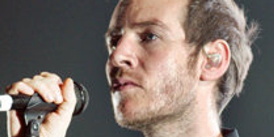 Massive Attack schockt mit Porno-Video Massive Attack schockt mit Porno-Video