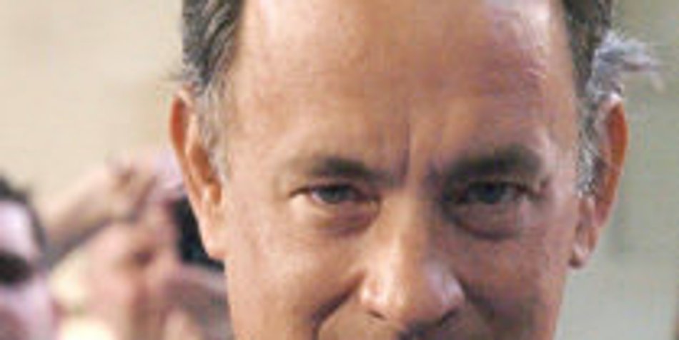 Hanks begleitet Braut Hanks begleitet Braut