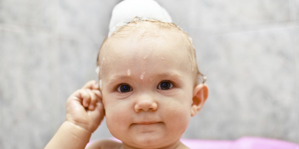 Babyshampoo ist so gut wie die Hersteller versprechen Babyshampoo ist so gut wie die Hersteller versprechen