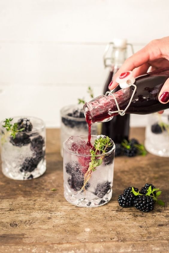 Brombeer Spritz getränk Brombeer Spritz getränk