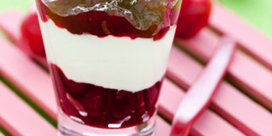 Kirsch-Pfirsich-Tiramisu Kirsch-Pfirsich-Tiramisu