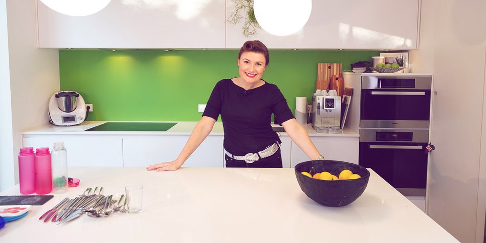 Ordnungscoach Eva Möller: Ordnung kann man lernen! Ordnungscoach Eva Möller: Ordnung kann man lernen!