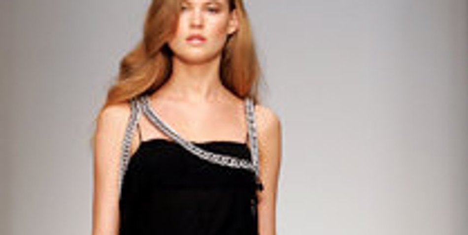 Das kleine Schwarze – Eine Ode an das verführerische Kleid Das kleine Schwarze – Eine Ode an das verführerische Kleid