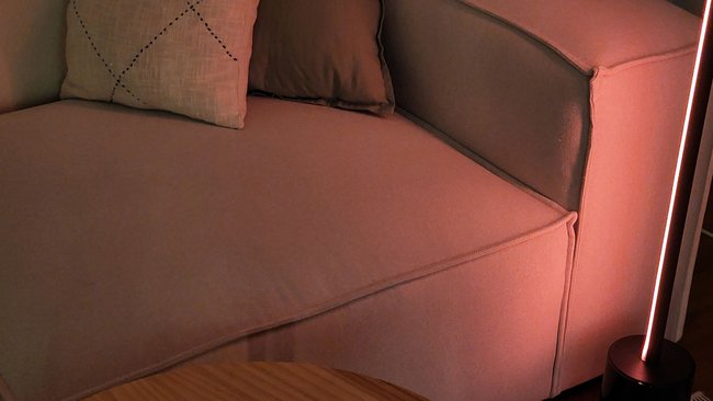 Govee Floor Lamp 2: Neue LED-Stehlampe mit individuellen Design-Optionen.