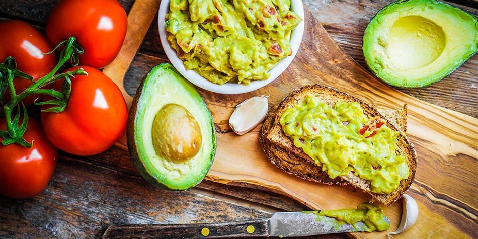 Aufgepasst: Diese 10 Snacks schmecken nicht nur, sondern sind auch noch gesund Aufgepasst: Diese 10 Snacks schmecken nicht nur, sondern sind auch noch gesund
