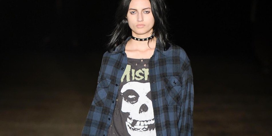 Mit diesen Teilen gelingt der Grunge-Look Mit diesen Teilen gelingt der Grunge-Look