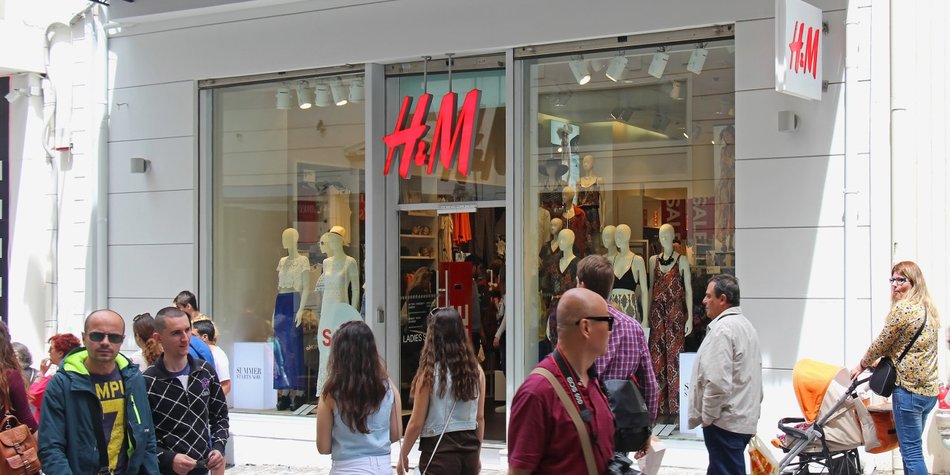 H&M schließt Filialen trotz Rekord-Jahresumsatz H&M schließt Filialen trotz Rekord-Jahresumsatz