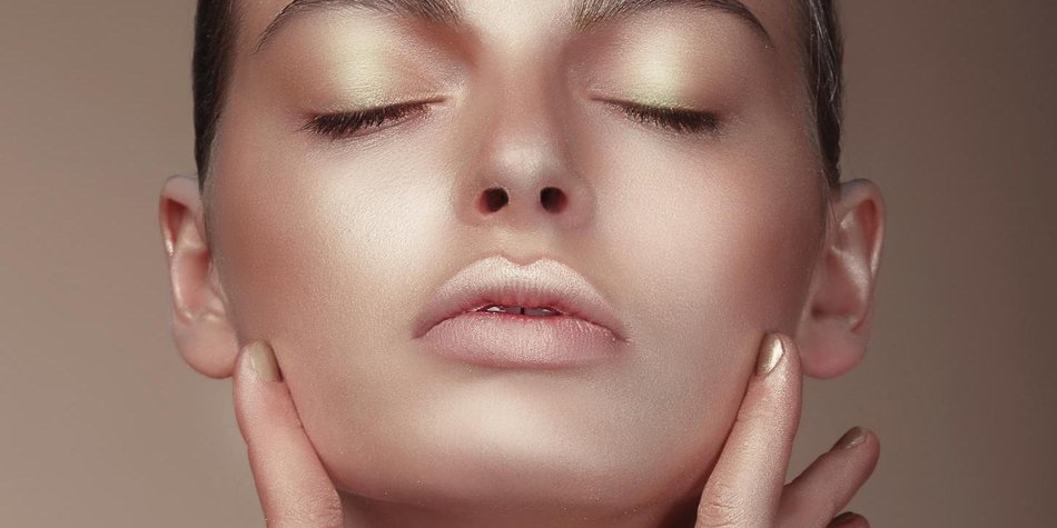 Gold als luxuriöser Zusatz in Kosmetik Gold als luxuriöser Zusatz in Kosmetik