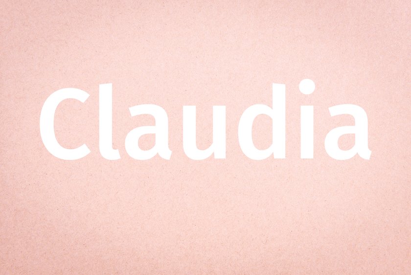 #3 Claudia
