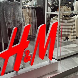 Perfekt für den Alltag: Diese H&M-Jeans würde sich Hermine Granger schnappen