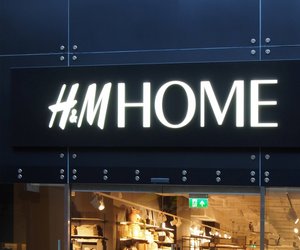 Diese beliebte Decke von H&M Home ist ein Must-have