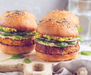 Vegetarische Burger-Patties im Test: Das sind unsere Favoriten & Testsieger