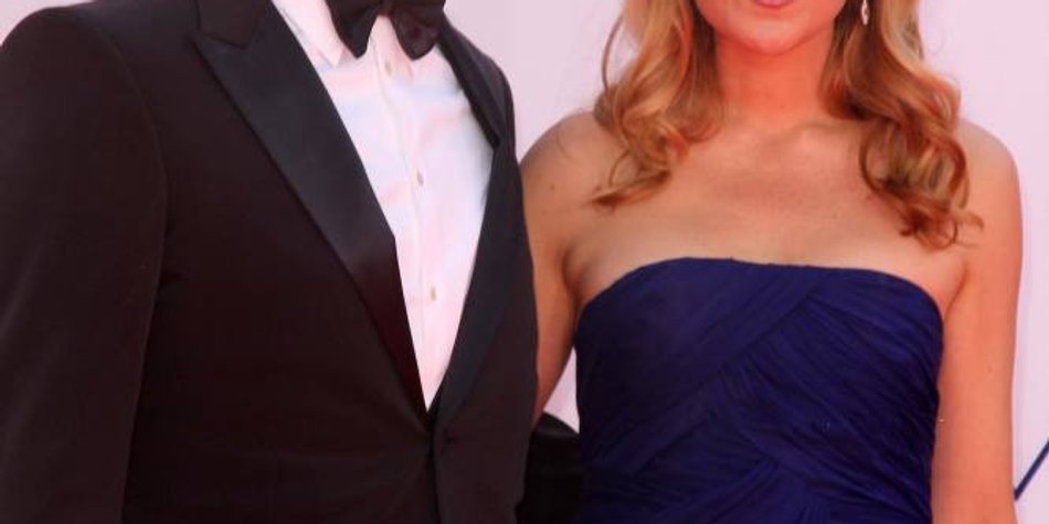 Jon Hamm: Freundin stellt ihm Ultimatum Jon Hamm: Freundin stellt ihm Ultimatum