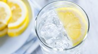 Sauer macht schlank: Zitronenwasser für Diäten