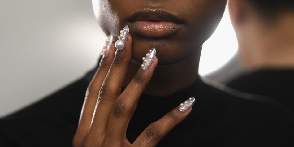 Pearl Nails: Diesen Nailart-Trend wirst du lieben! Pearl Nails: Diesen Nailart-Trend wirst du lieben!