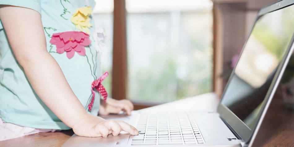 Laut Studie nutzen schon kleine Kinder das Internet regelmäßig Laut Studie nutzen schon kleine Kinder das Internet regelmäßig