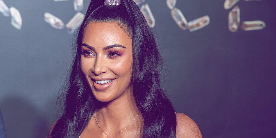 Kim Kardashian zeigt zum ersten Mal alle vier Kinder Kim Kardashian zeigt zum ersten Mal alle vier Kinder