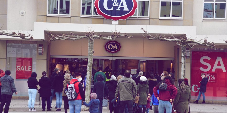Schnell sein! Diese C&A Trendteile wollen jetzt alle Schnell sein! Diese C&A Trendteile wollen jetzt alle