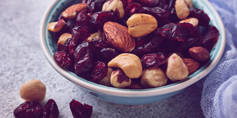 Ist Studentenfutter wirklich gesund? Das solltest du wissen! Ist Studentenfutter wirklich gesund? Das solltest du wissen!