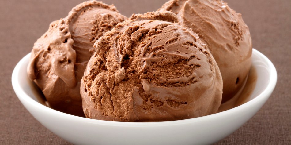 Nutella-Eis mit nur 3 Zutaten selber machen! Nutella-Eis mit nur 3 Zutaten selber machen!
