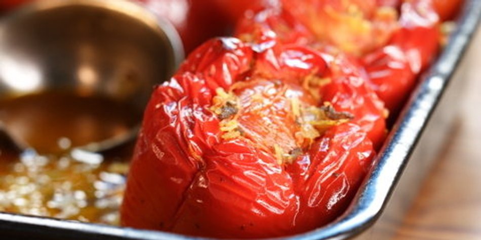Gefüllte Paprika mit Hirse Gefüllte Paprika mit Hirse