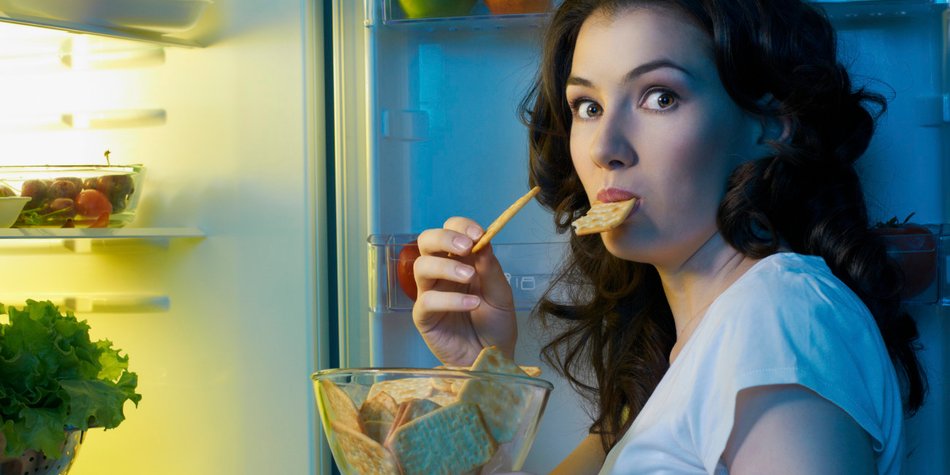 8 Gründe, warum Du ständig Hunger hast 8 Gründe, warum Du ständig Hunger hast