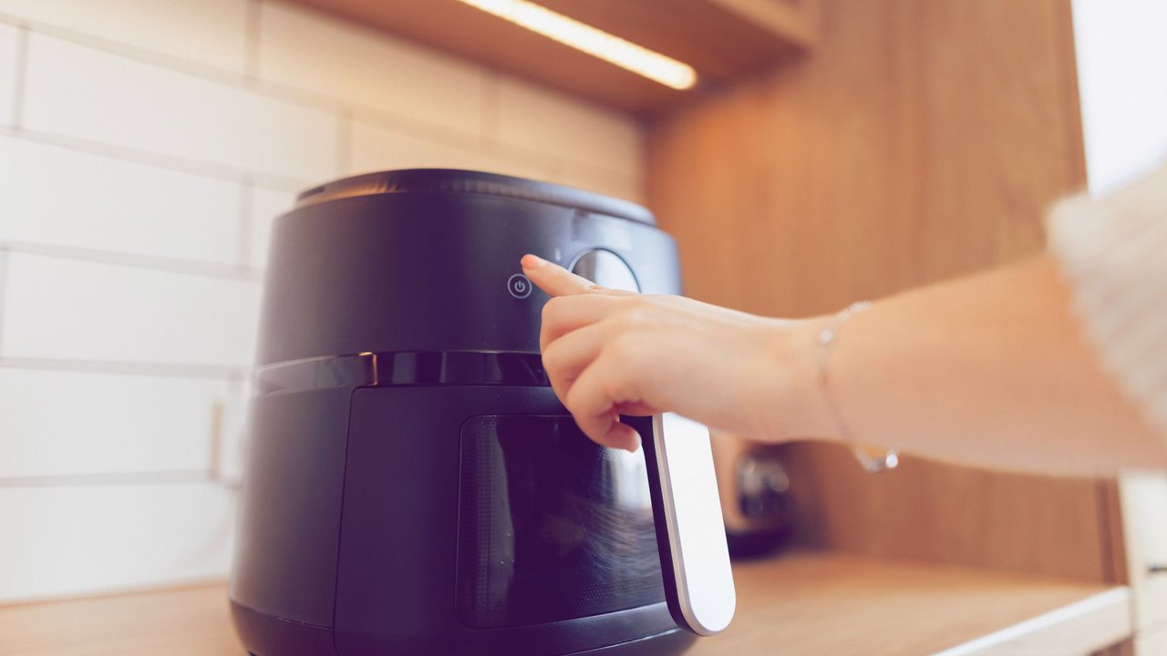 Air Fryer: Diese 10 Lebensmittel gehören nicht in die Heißluftfritteuse Air Fryer: Diese 10 Lebensmittel gehören nicht in die Heißluftfritteuse