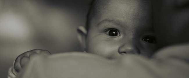 18 Fotos, die zeigen, wie unglaublich wichtig Väter bei der Geburt sind 18 Fotos, die zeigen, wie unglaublich wichtig Väter bei der Geburt sind