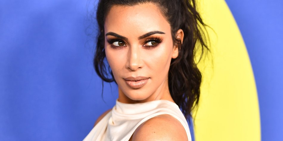 Wegen Kim Kardashian! Mode-Trend der 90er ist zurück Wegen Kim Kardashian! Mode-Trend der 90er ist zurück
