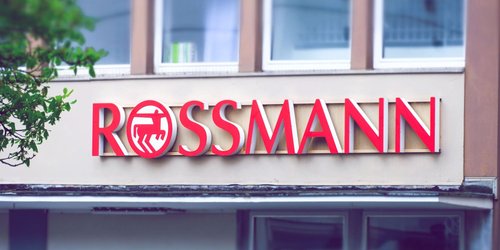 Echte Geheimtipps: 10 Beauty-Produkte von Rossmann gibt es nur online