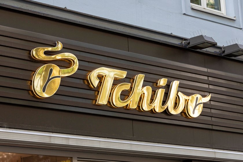 Bei Tchibo kannst du den perfekten Schlafanzug shoppen. Bei Tchibo kannst du den perfekten Schlafanzug shoppen.