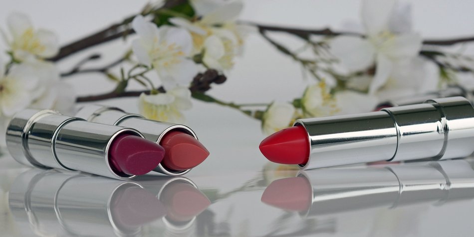 Lippenstifte für schönsten, roten Schmollmund Lippenstifte für schönsten, roten Schmollmund