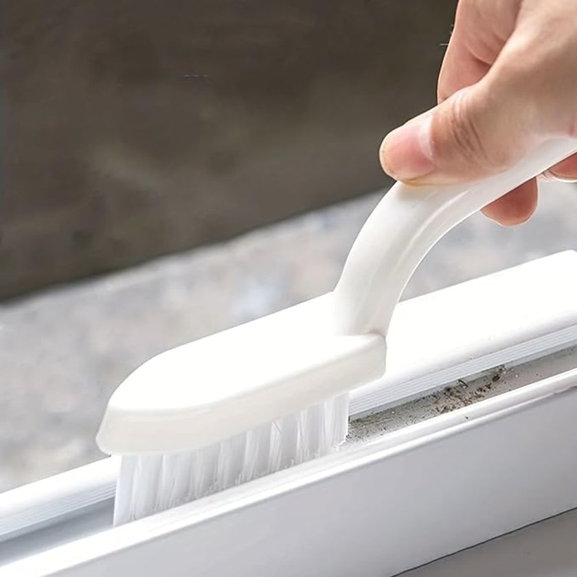 Amazon Bürste am Fenster im Einsatz Amazon Bürste am Fenster im Einsatz