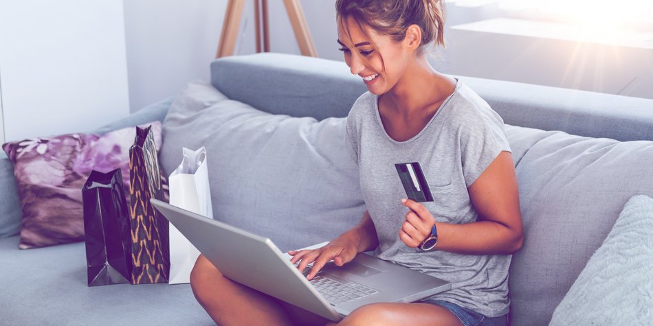 Asos-Schnäppchen: Traumkleid für 15,99 Euro vereint gleich zwei Sommer-Trends Asos-Schnäppchen: Traumkleid für 15,99 Euro vereint gleich zwei Sommer-Trends