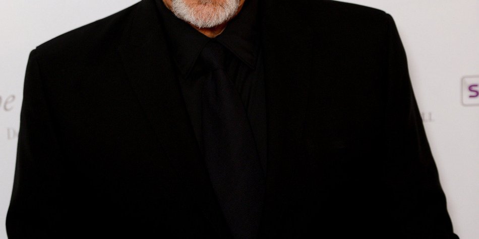 Tom Jones wäre lieber tot auf der Bühne als in Rente Tom Jones wäre lieber tot auf der Bühne als in Rente