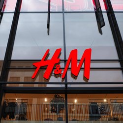 Diese Vorhänge von H&M in Hellgrün sind ein Must-have
