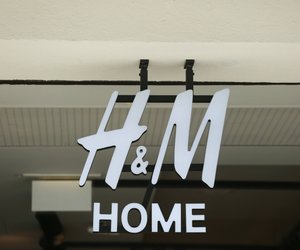 Diese karierte Baumwolltischdecke von H&M Home ist ein Blickfang