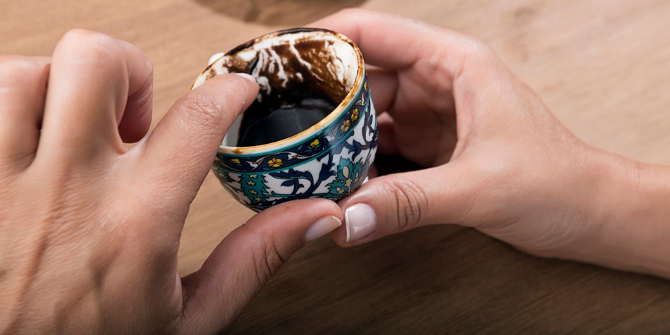 Kaffeesatz lesen: Symbole und ihre Bedeutung Kaffeesatz lesen: Symbole und ihre Bedeutung