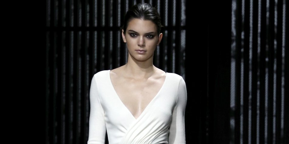 Kendall Jenner rockt die Fashion Week New York Kendall Jenner rockt die Fashion Week New York