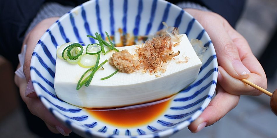 Tofu einfrieren: So hält das vegane Lebensmittel länger Tofu einfrieren: So hält das vegane Lebensmittel länger