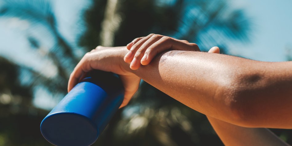Sonnencreme Haltbarkeit: Wie lange ist Sonnencreme haltbar? Sonnencreme Haltbarkeit: Wie lange ist Sonnencreme haltbar?