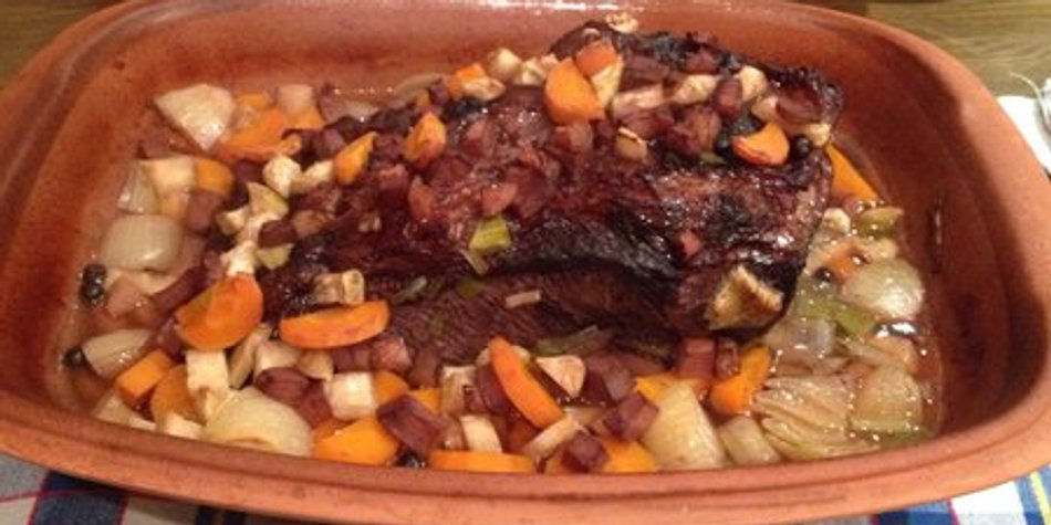 Kalbsbraten im Römertopf Kalbsbraten im Römertopf