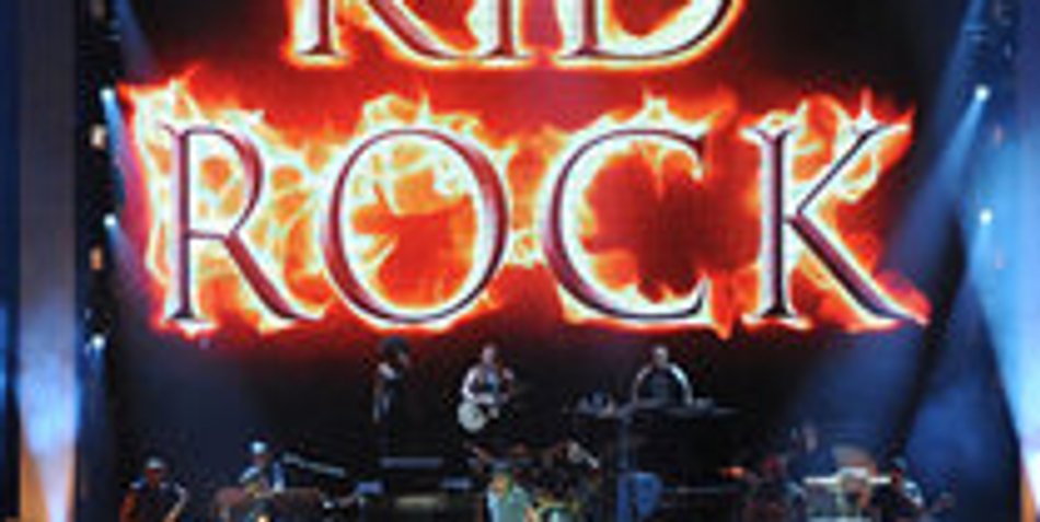 Kid Rock in Köln: Stefan Raab stürmt die Bühne Kid Rock in Köln: Stefan Raab stürmt die Bühne