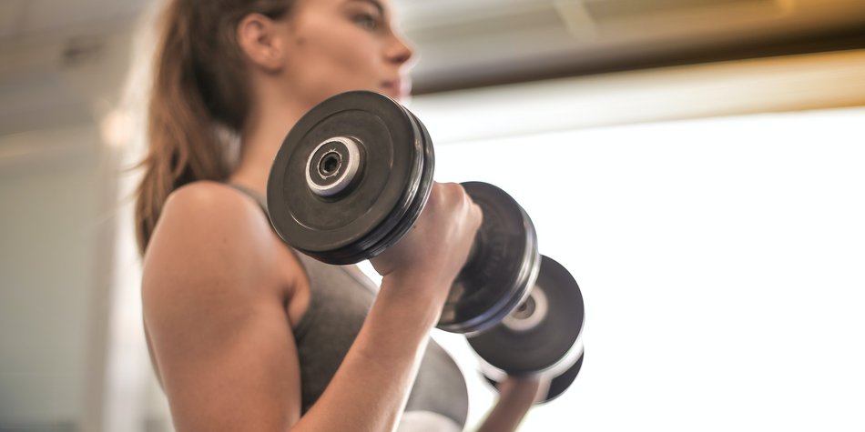 Wie hoch ist der Kalorienverbrauch beim Krafttraining? Wie hoch ist der Kalorienverbrauch beim Krafttraining?