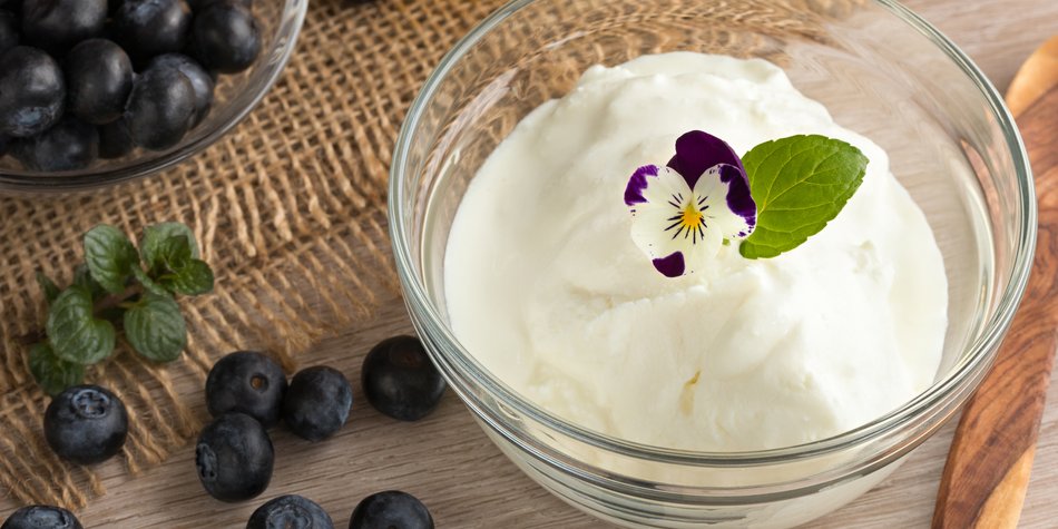 Quark ist gesund und macht dich auch noch stark und fit Quark ist gesund und macht dich auch noch stark und fit