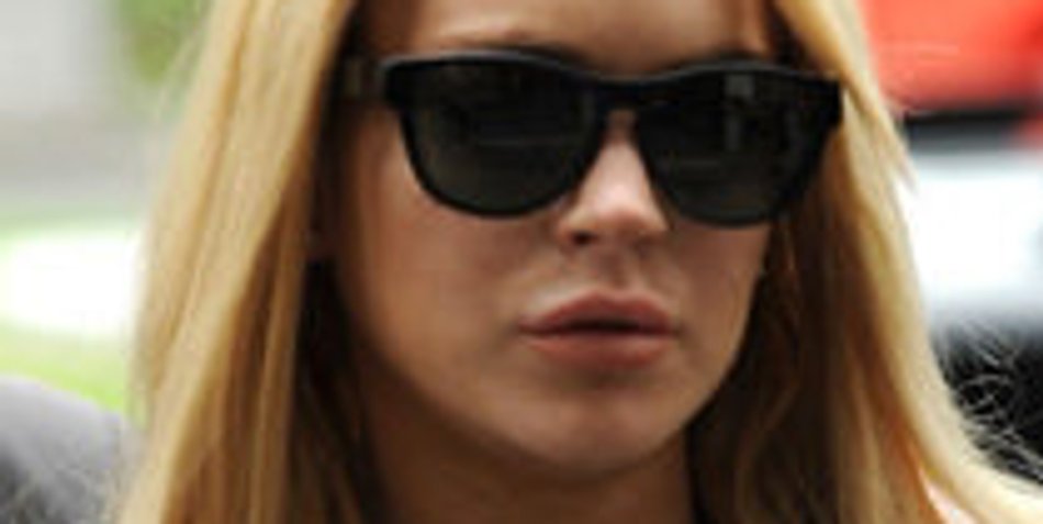 Lindsay Lohan: Einstweilige Verfügung gegen Paparazzi? Lindsay Lohan: Einstweilige Verfügung gegen Paparazzi?
